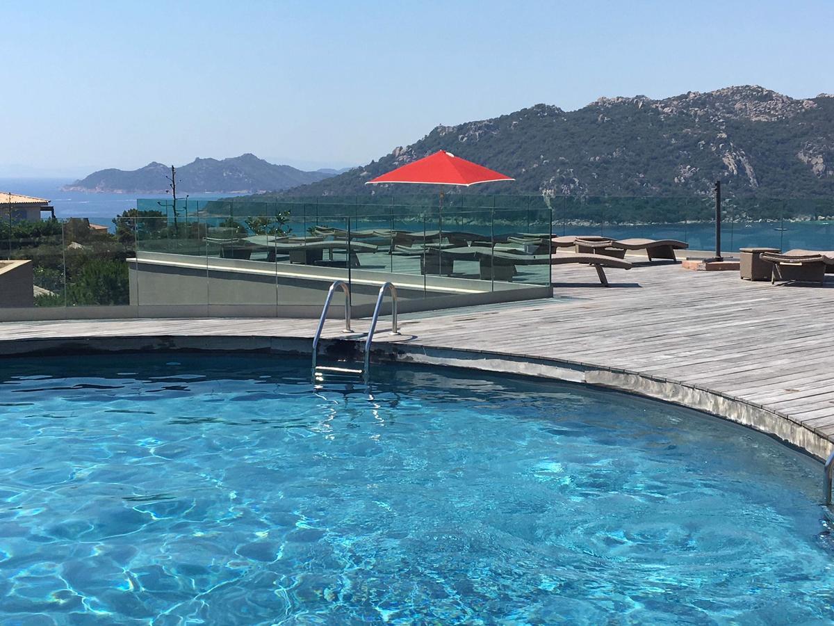 Hotel Carre Noir Porto-Vecchio  Bagian luar foto